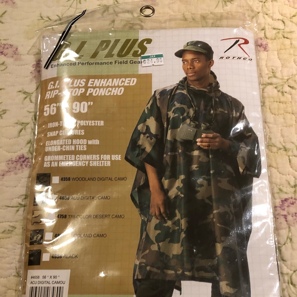 Men’s rain poncho